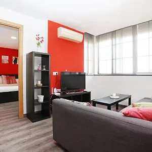 holidays2malaga-apartamento-san-rafael-renovado-2.hotelsinnerja.org/